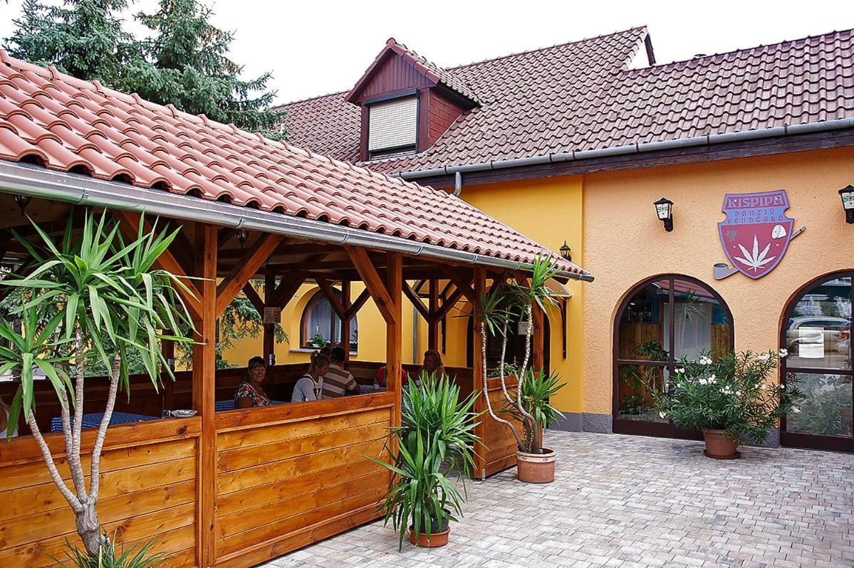 Kispipa Panzio Szombathely
